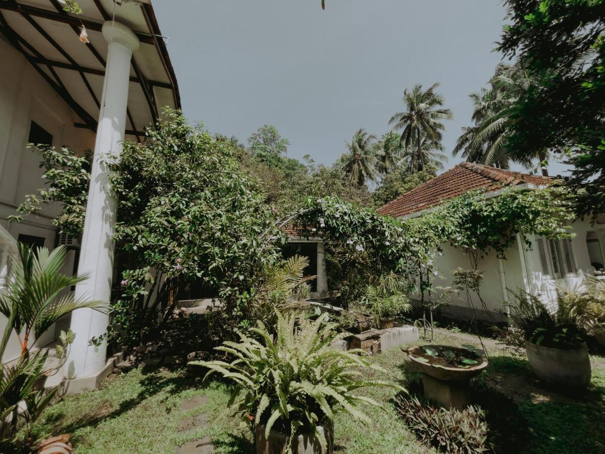 Alice In Paradise Unawatuna Exterior foto
